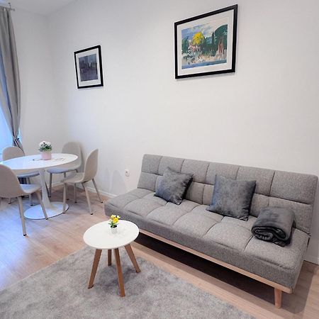 Apartman No. 3 Zagreb Buitenkant foto