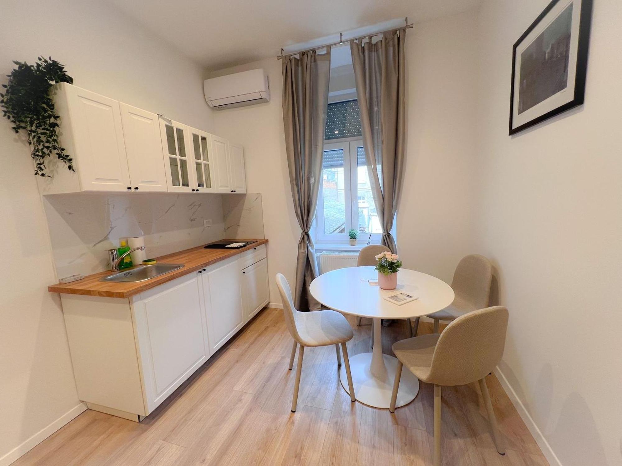 Apartman No. 3 Zagreb Buitenkant foto