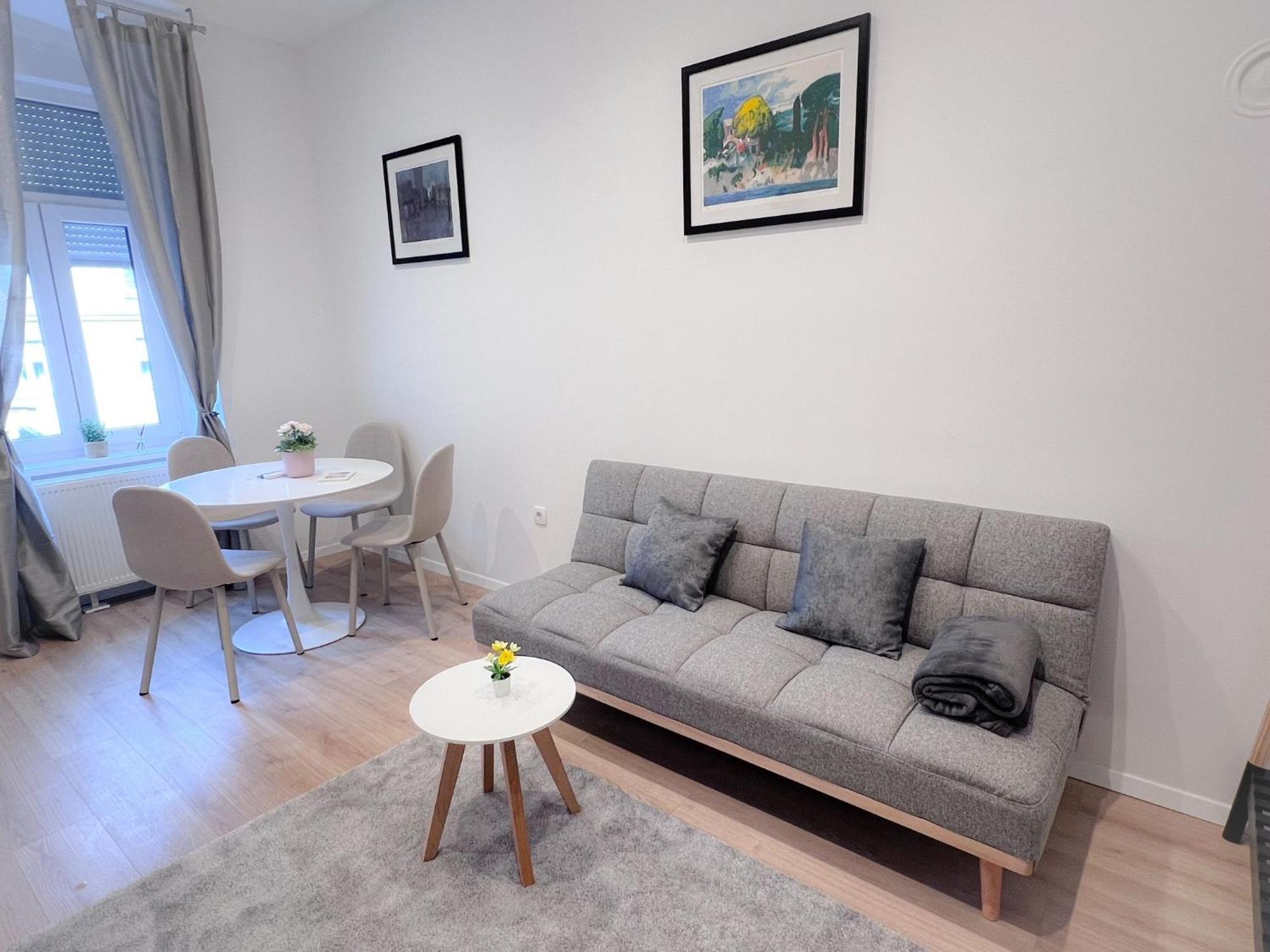 Apartman No. 3 Zagreb Buitenkant foto